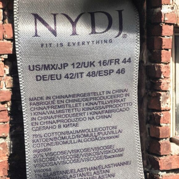 NYDJ Womens Jeans Black Velvet Ami Skinny Lift Tuck 5 Pocket Pants Size 12 - Picture 6 of 10